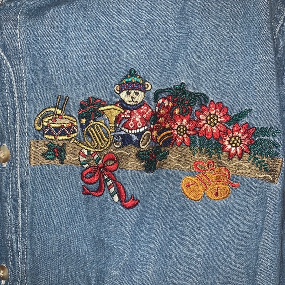 Bobbie Brooks 1990s Women’s Christmas Denim Collared Embroidered Button Up Large - Picture 6 of 16